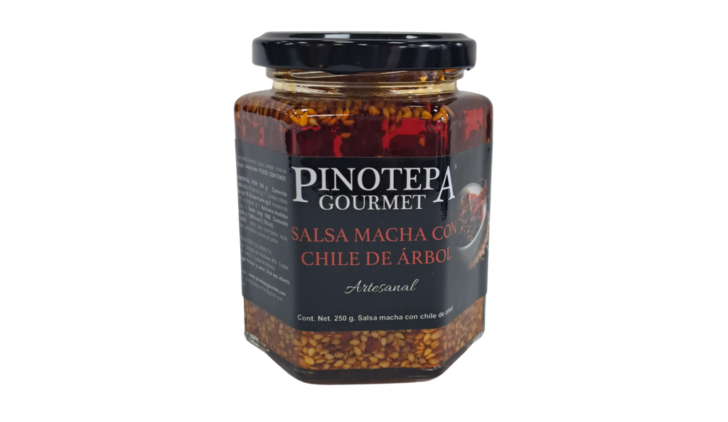 Salsa macha con chile de árbol